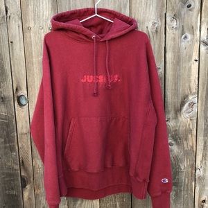 Champion Hoodie , Jusscus.